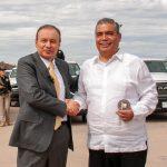Entrega gobernador Alfonso Durazo patrullas para fortalecer labor de la FGJES